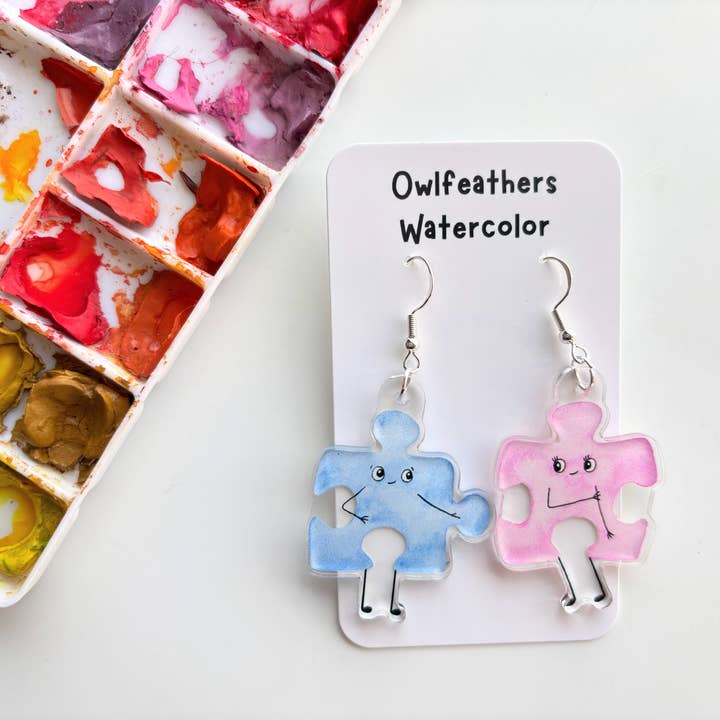 Boucles d'oreilles Puzzle – Bijoux artistiques inspirés par un couple fantaisiste pour la vente par Owlfeathers Watercolor