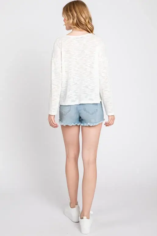 Final Touch - Wholesale Knit Top - Women's - V-Neck Knit Long Sleeve Top - T3104424