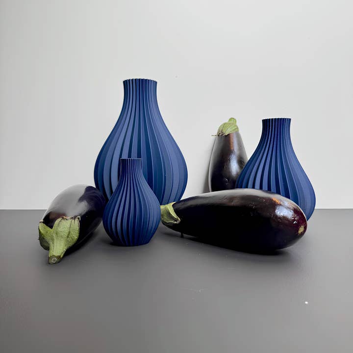 Eco-Responsible Design Vase Made in France Eggplant for wholesale by Atelier mahd