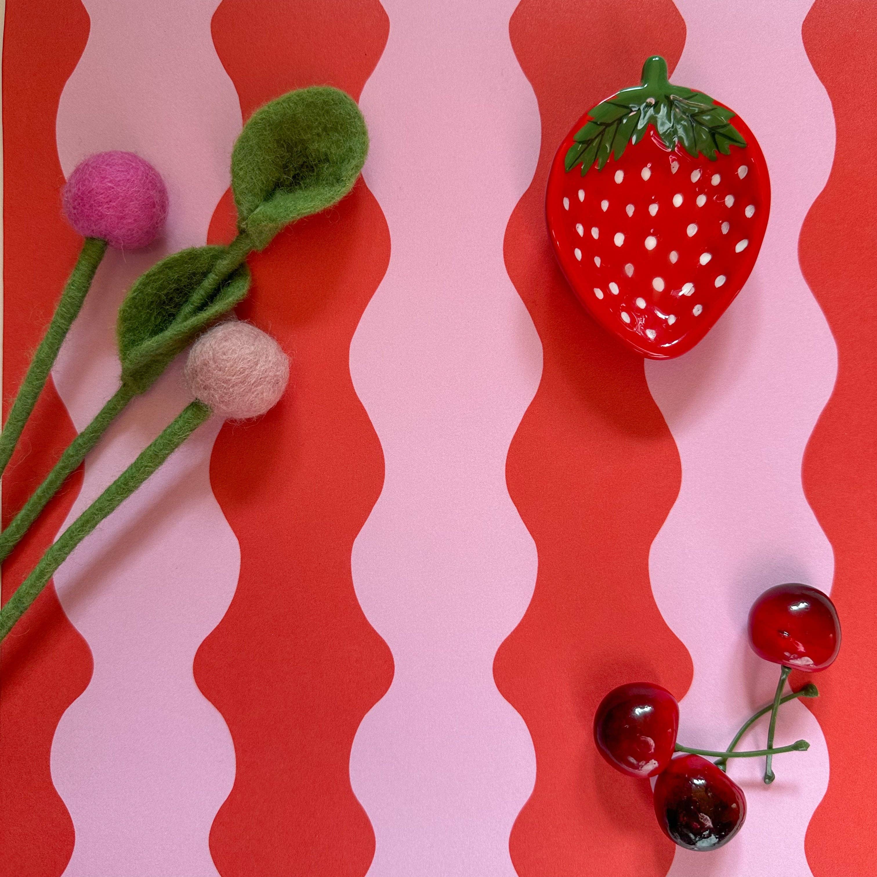 Sorbet Dreams – wholesale Wallpaper – 'Wiggle With Me' Wallpaper in Red and Pink | red wavy wallpaper1