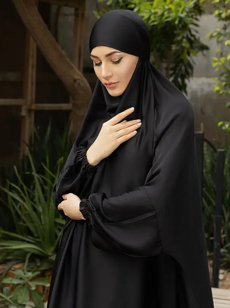 Multi Colored Two Piece jilbab for wholesale on Faire4