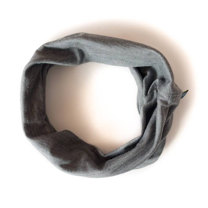 Loop fels kids, lana merino e seta (organica/GOTS) per la vendita all'ingrosso da parte di Glückskind