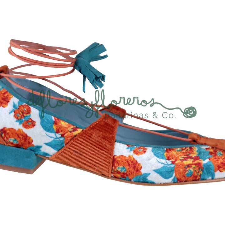 Leona Flower ballerina for wholesale by Deflores y Floreros SLU