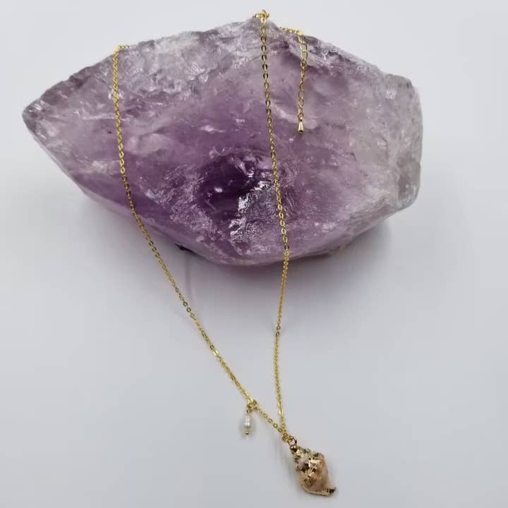 magnolia jewelry - Wholesale Pendant/Charm Necklace - Seashells Summer Necklace