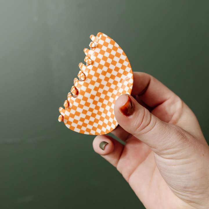 Shop Andi – wholesale Hair clip – Women’s – Orange Checkered Claw Clip1