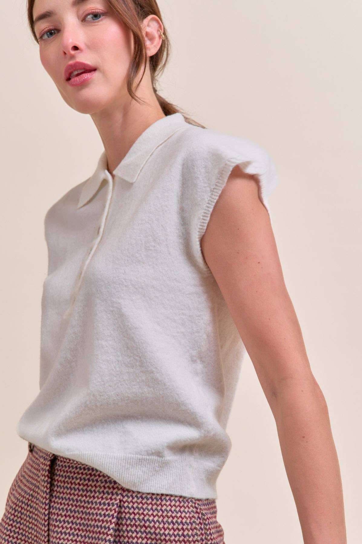 &MERCI – wholesale Tröjväst – Dam – ÄRMLÖS TRÖJA MED KRAGE MSW112319