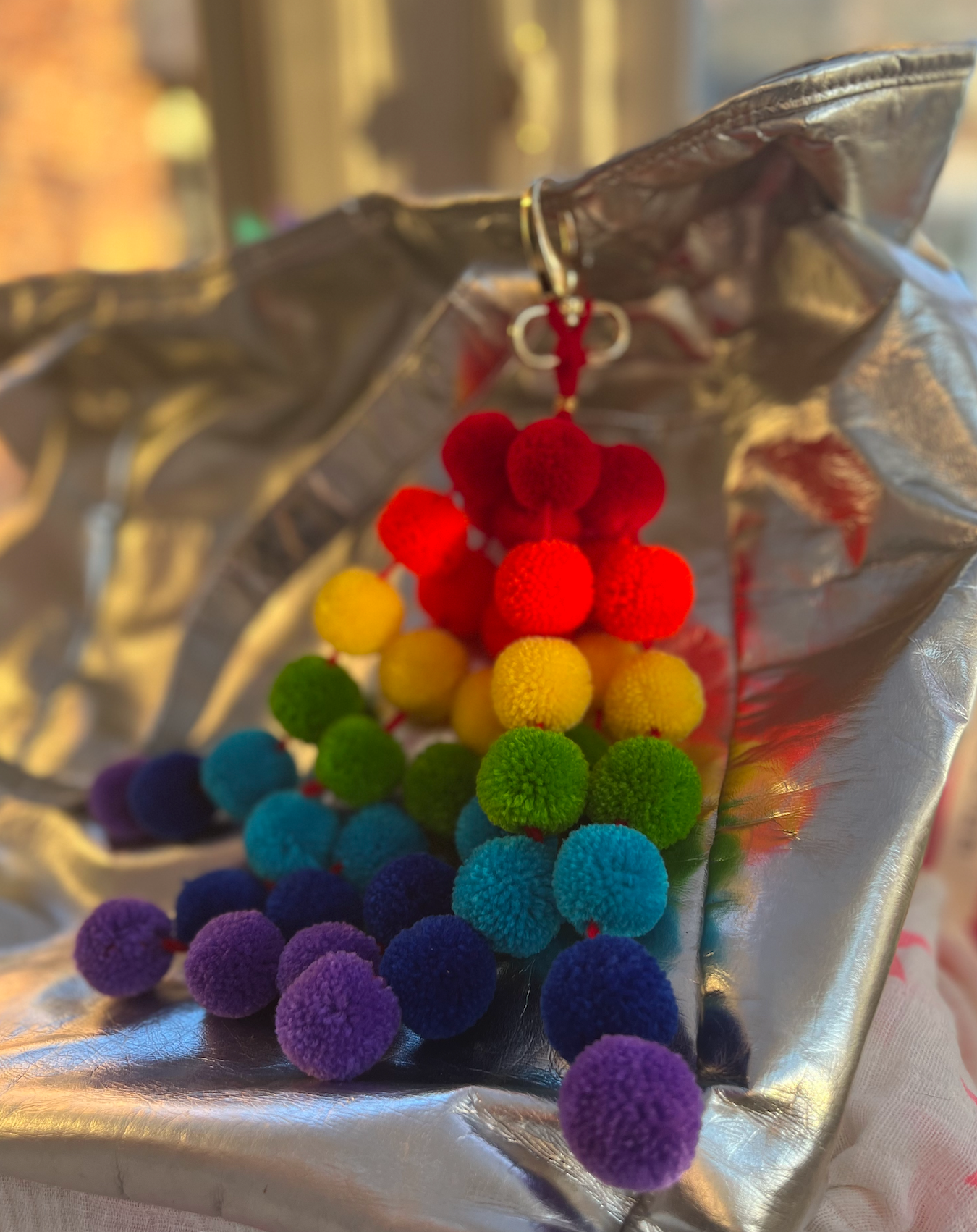 PomPom Galore - Vente Accessoire de sac – femme - Accessoire de sac arc-en-ciel PomPom4