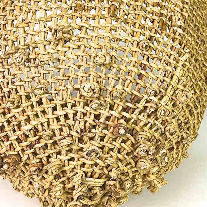 The Niger Bend - Vendita all'ingrosso Cestini - Cestino in stile «setaccio» in paglia profonda su supporto «ciambella» - Burkina Faso9