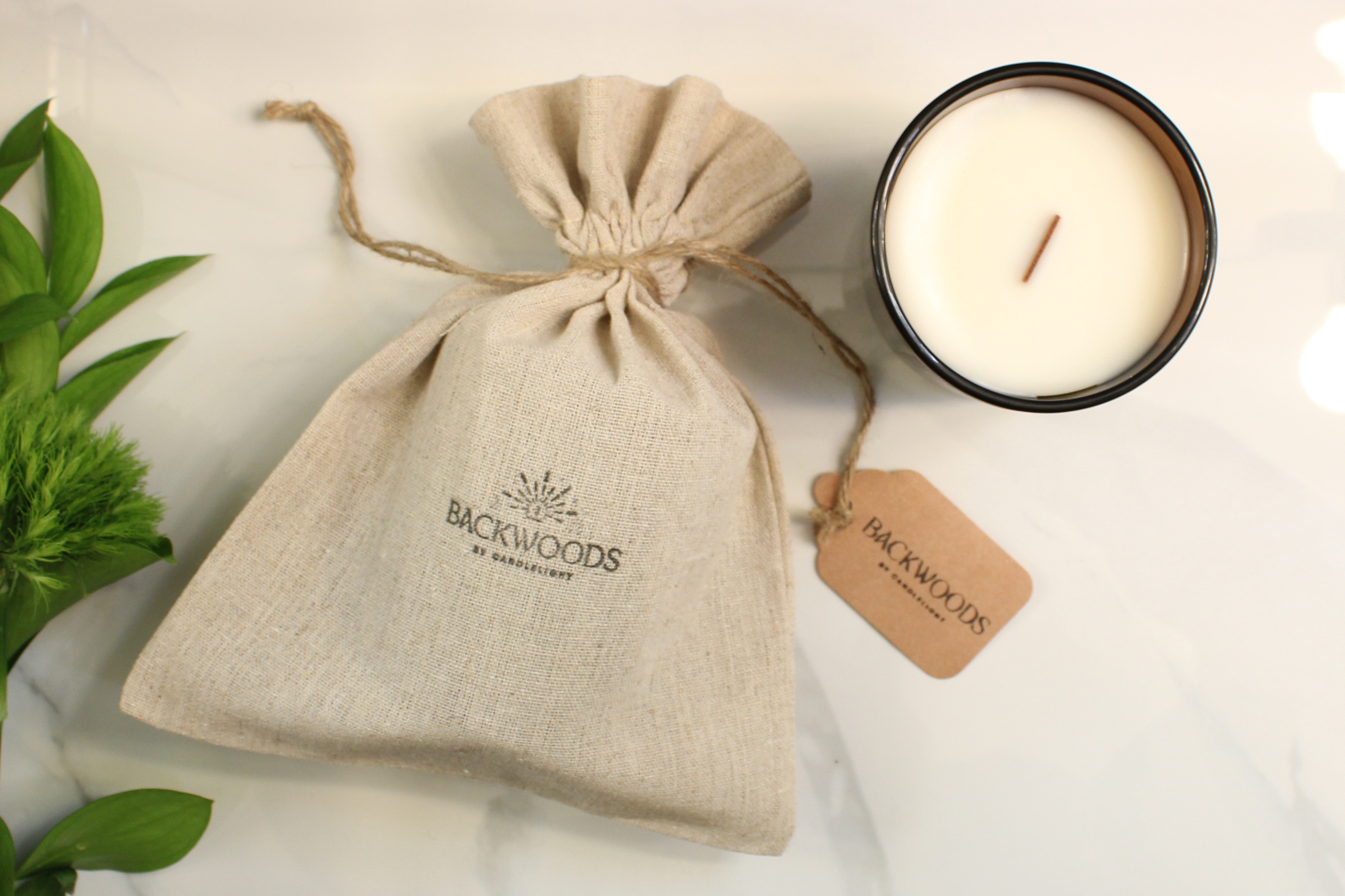 Backwoods By Candlelight – wholesale Jar/filled candle – Backwoods By Candlelight Wooden Wick Candle2