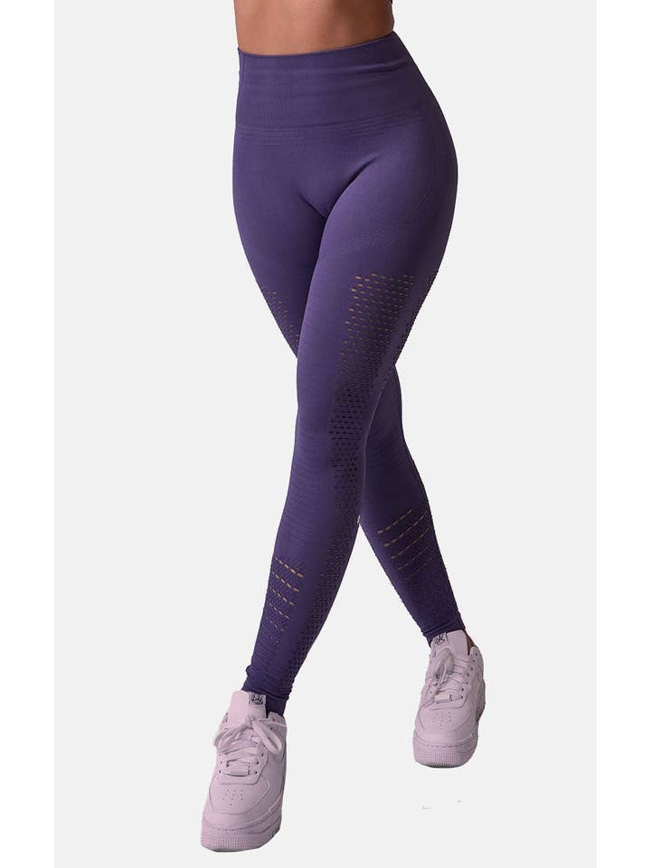 Anaissa - Wholesale Sport-/loungelegging - Dames - Naadloze compressiebroek met opengewerkte details, Naya19