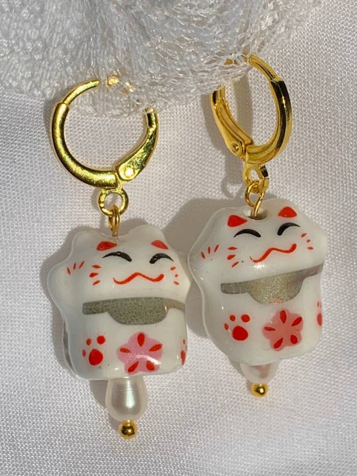 Lucky Cats Huggies for wholesale by Lil Things Shop