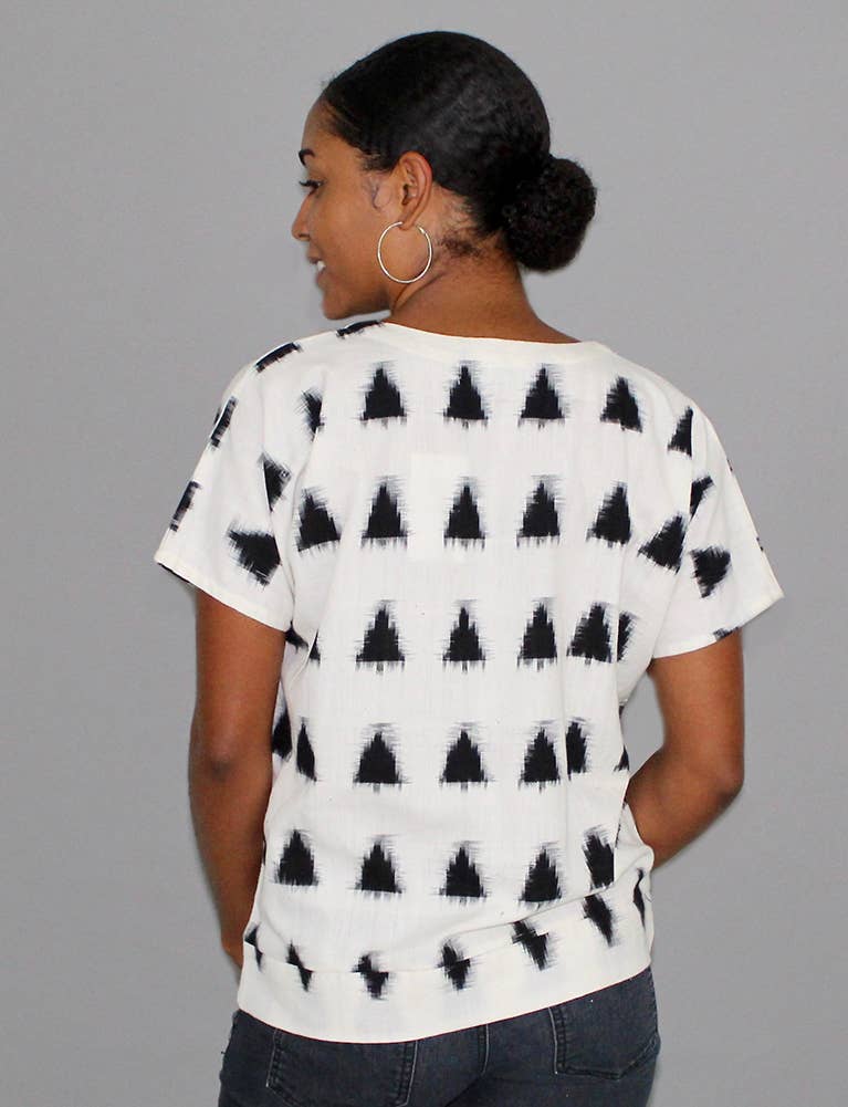 Passion Lilie - Wholesale T-Shirt - Women's - Dylan Triangle Shirt2