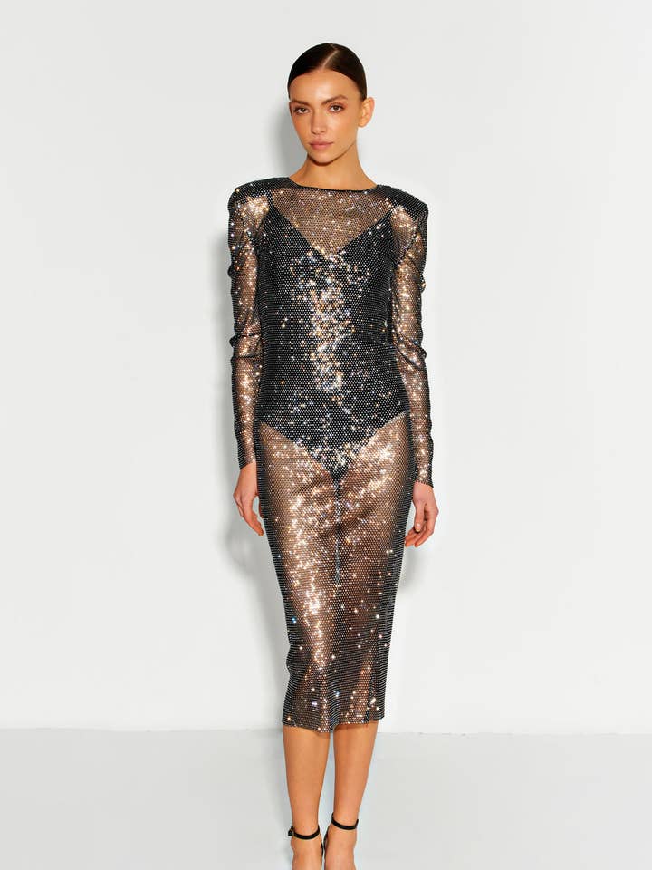 Sort mesh midikjole med krystaller. for engroshandel hos Semenenko