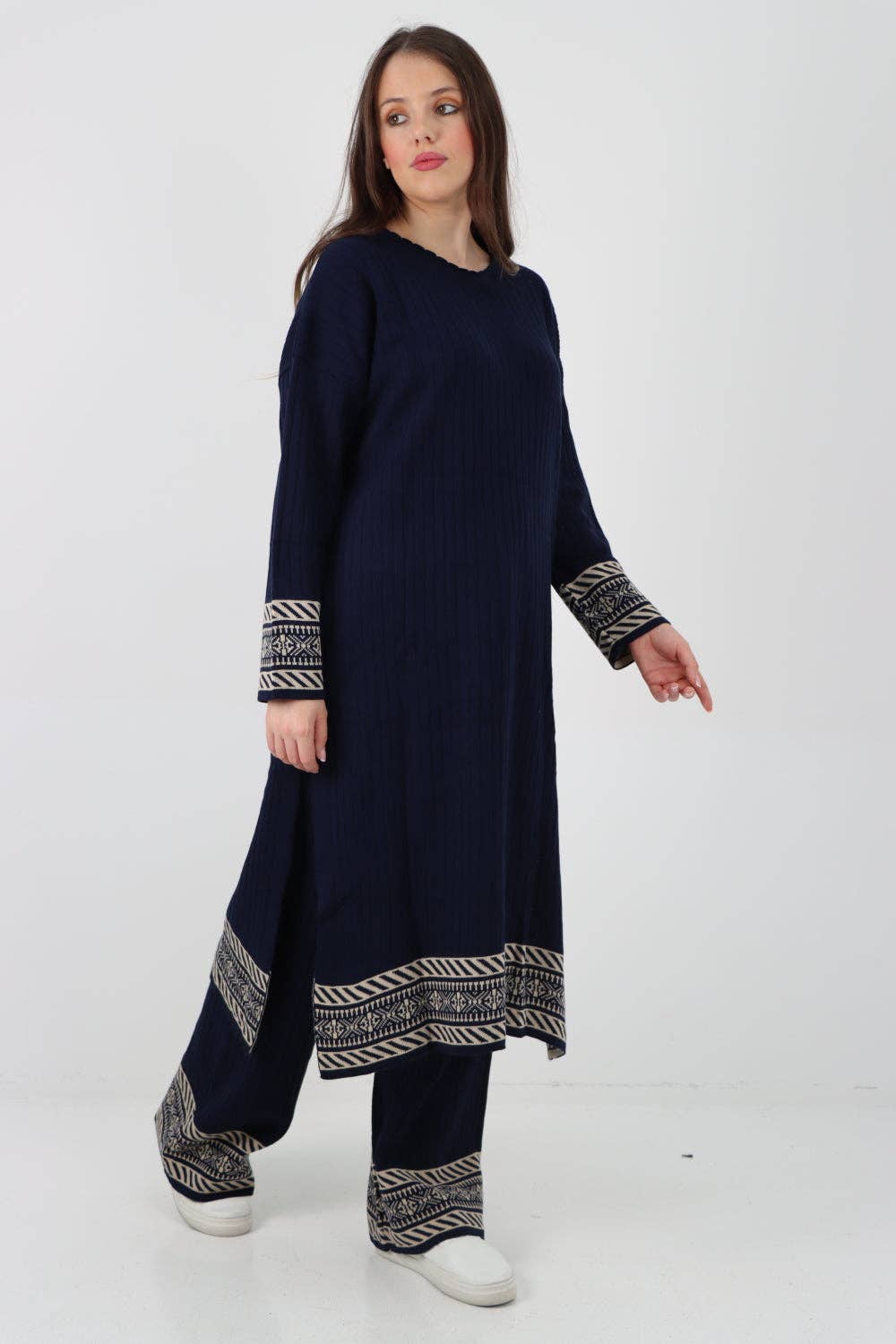 Miss Bold – wholesale Set med topp och byxa – Dam – Italienskt ribbat koord-set med kontrasterande kant för vinter9