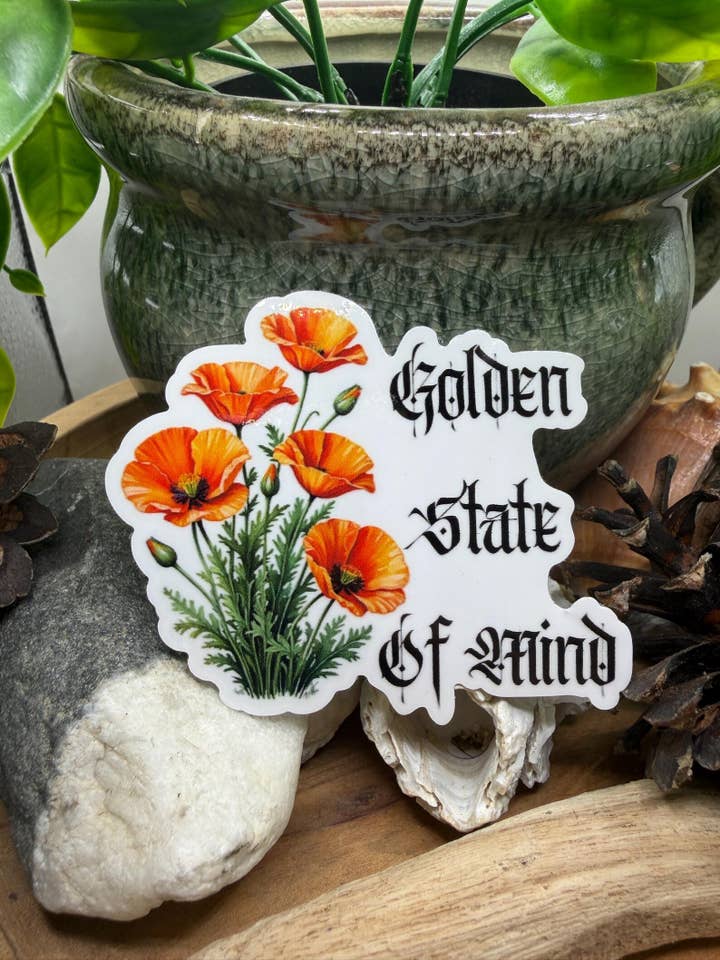 Autocollant Brillant California Golden State Of Mind 2,5” Coquelicots pour la vente par California Dreaming Co
