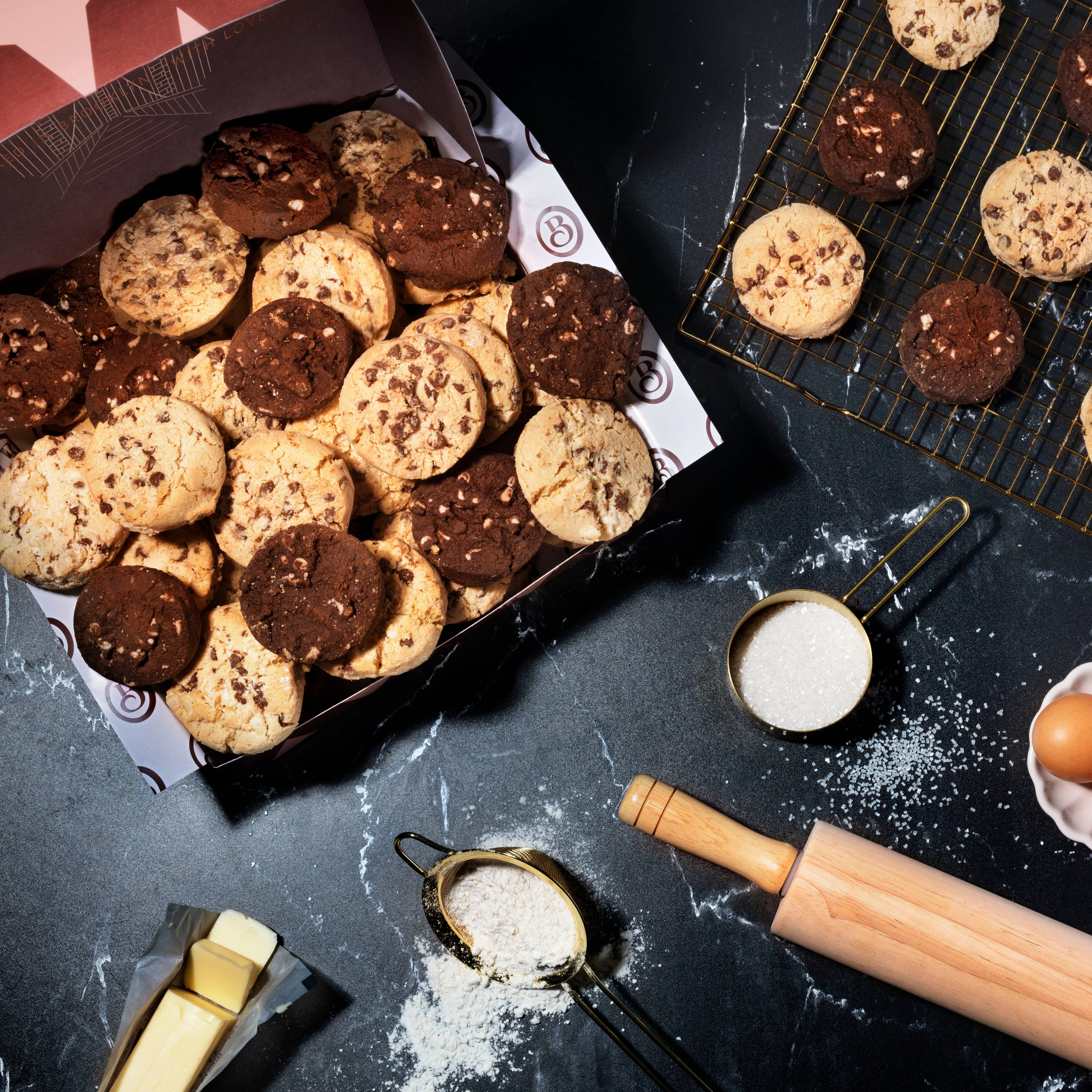 Lovery - Wholesale Cookie - Bakery Chocolate Chip Christmas Cookies, 28pc Fresh Cookies3