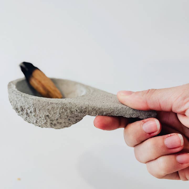 Giuseppina Shop - Vendita all'ingrosso Portaincensi - Portaincenso in cemento - Bruciatore di incenso + PALO SANTO GRATIS!