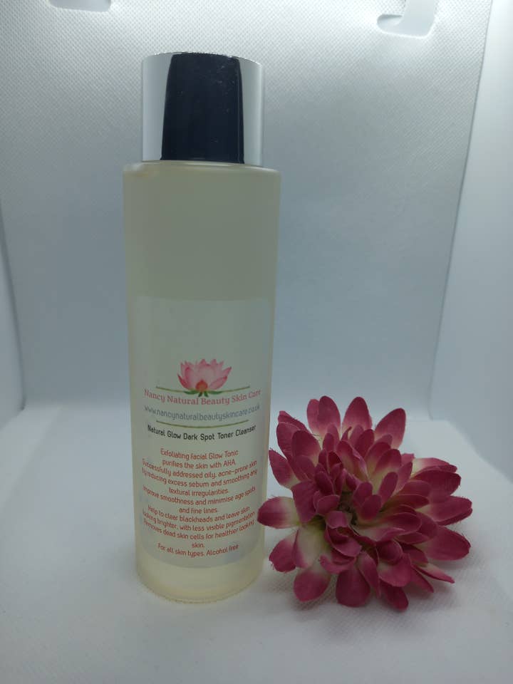 Natural Glow Gesichtsreiniger für dunkle Flecken für den Großhandel von Nancy Natural Beauty Skincare