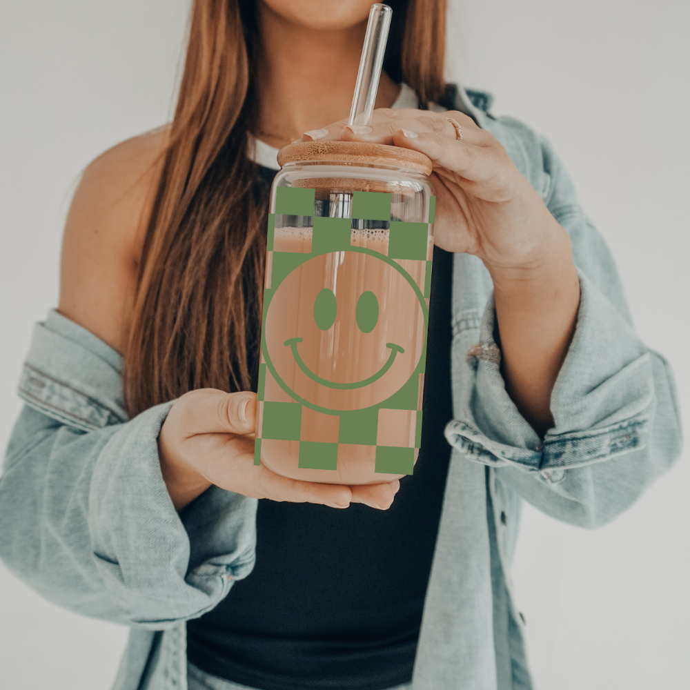 SKS Design Studio - Wholesale Drinking Glass/Cup - Checkered Smiley | UVDTF | 20 oz Libbey Can Glass with Bamboo Lid & Straw5