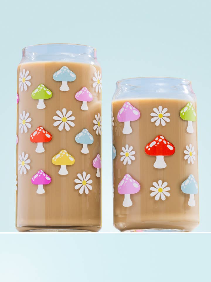 Verre à champignons pour la vente par Ten By Ten