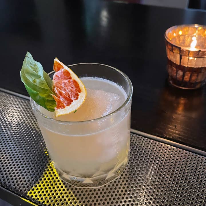 David Blake Cocktails - Wholesale Cocktail Mix/Syrup - Ice Drops - Lychee Express1