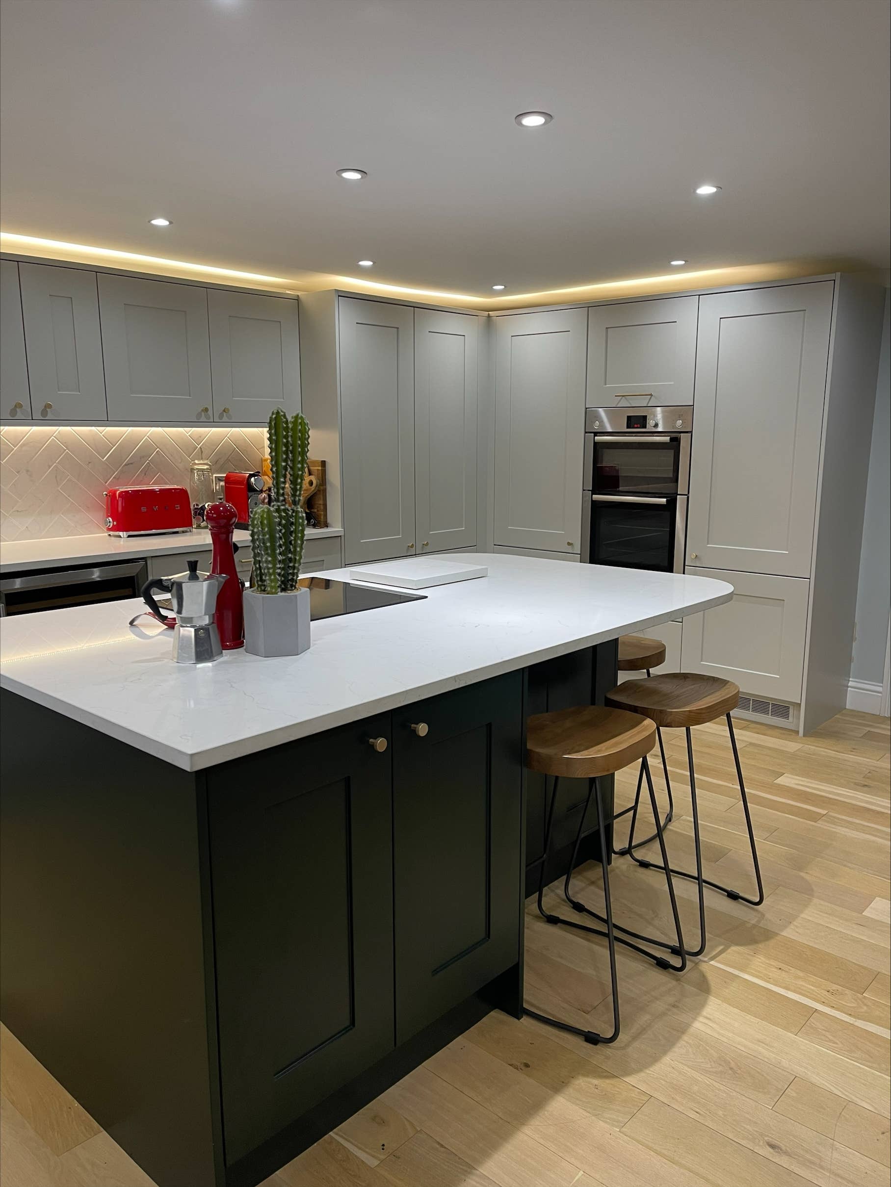 Brass bee - Wholesale Knob/pull - APIDAE Solid Brass Knurled Pull Handles & Knobs - Satin Bras11