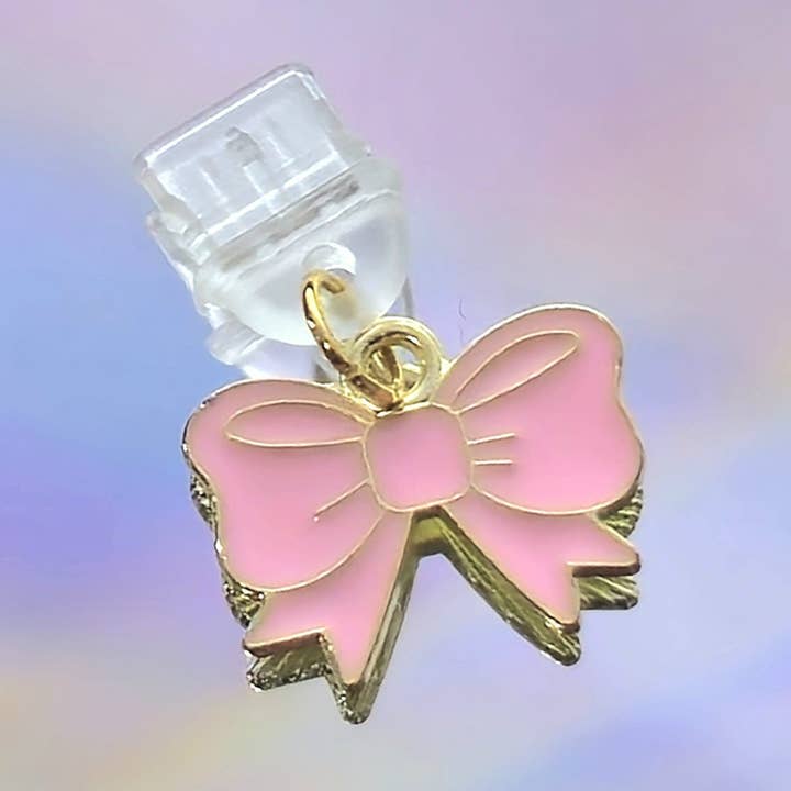 Blush Pink USB-C Dust Plug for wholesale by Fui Fuío by Ktna