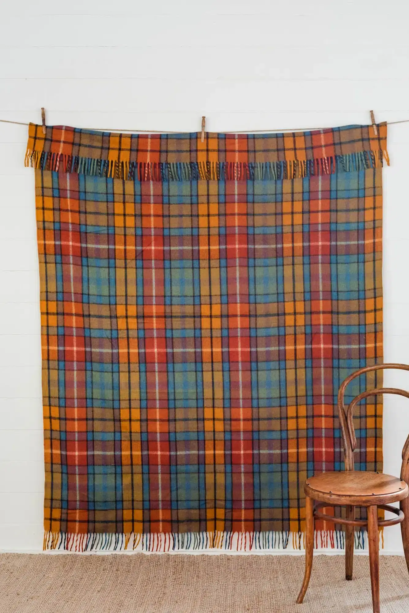 The Grampians Goods Co. - Vendita all'ingrosso Plaid - Coperta Heritage Tartan in lana riciclata39