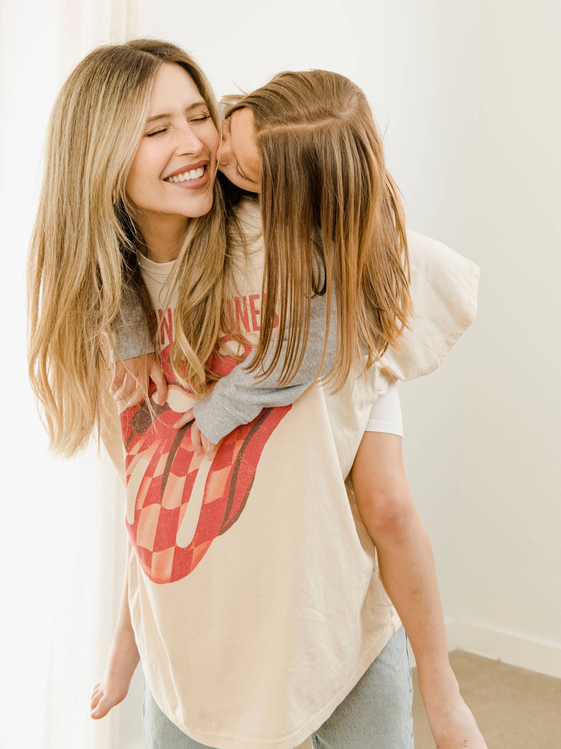 LivyLu - Wholesale T-Shirt (Graphic) - Unisex - Rolling Stones Zip Code Off White One Size Graphic Tee3