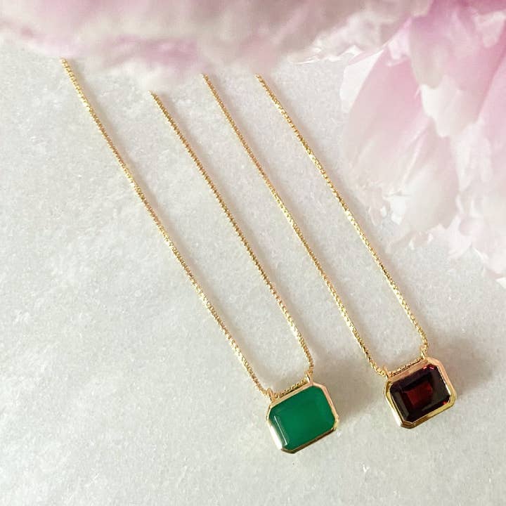 Sydney | Green Onyx Necklace in Gold Vermeil for wholesale by Thimble Rose