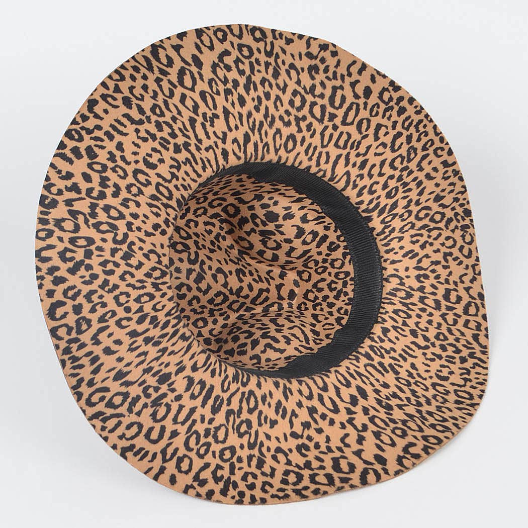 Leopardo Cappello leopardato in lana sintetica con catena oversize in vendita all'ingrosso su Faire4