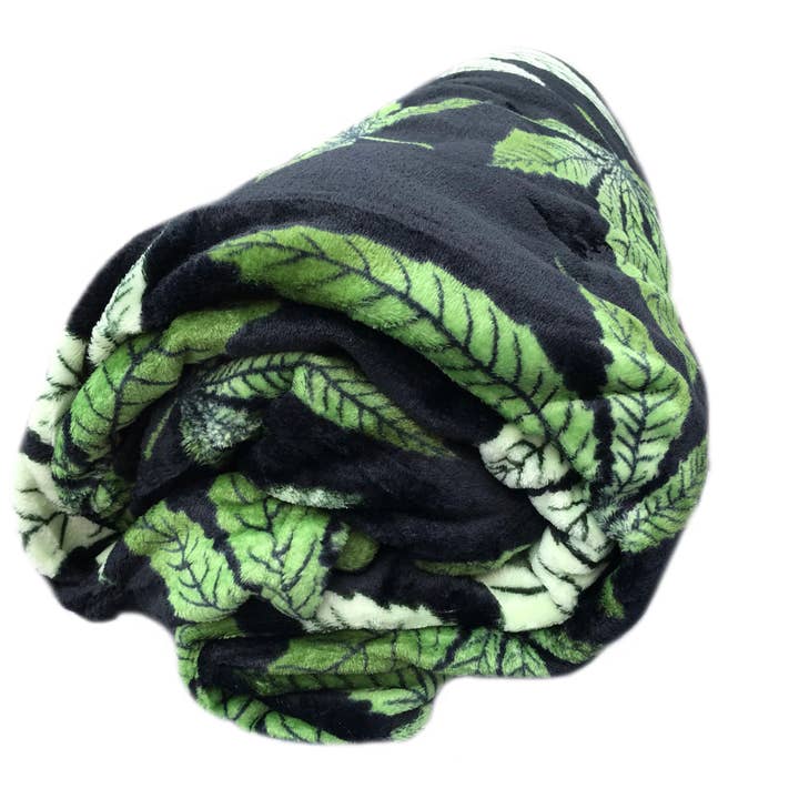 home mart goods - Wholesale Bedding Blanket - Marijuana Leaf Soft Plush Flannel Blanket King Size