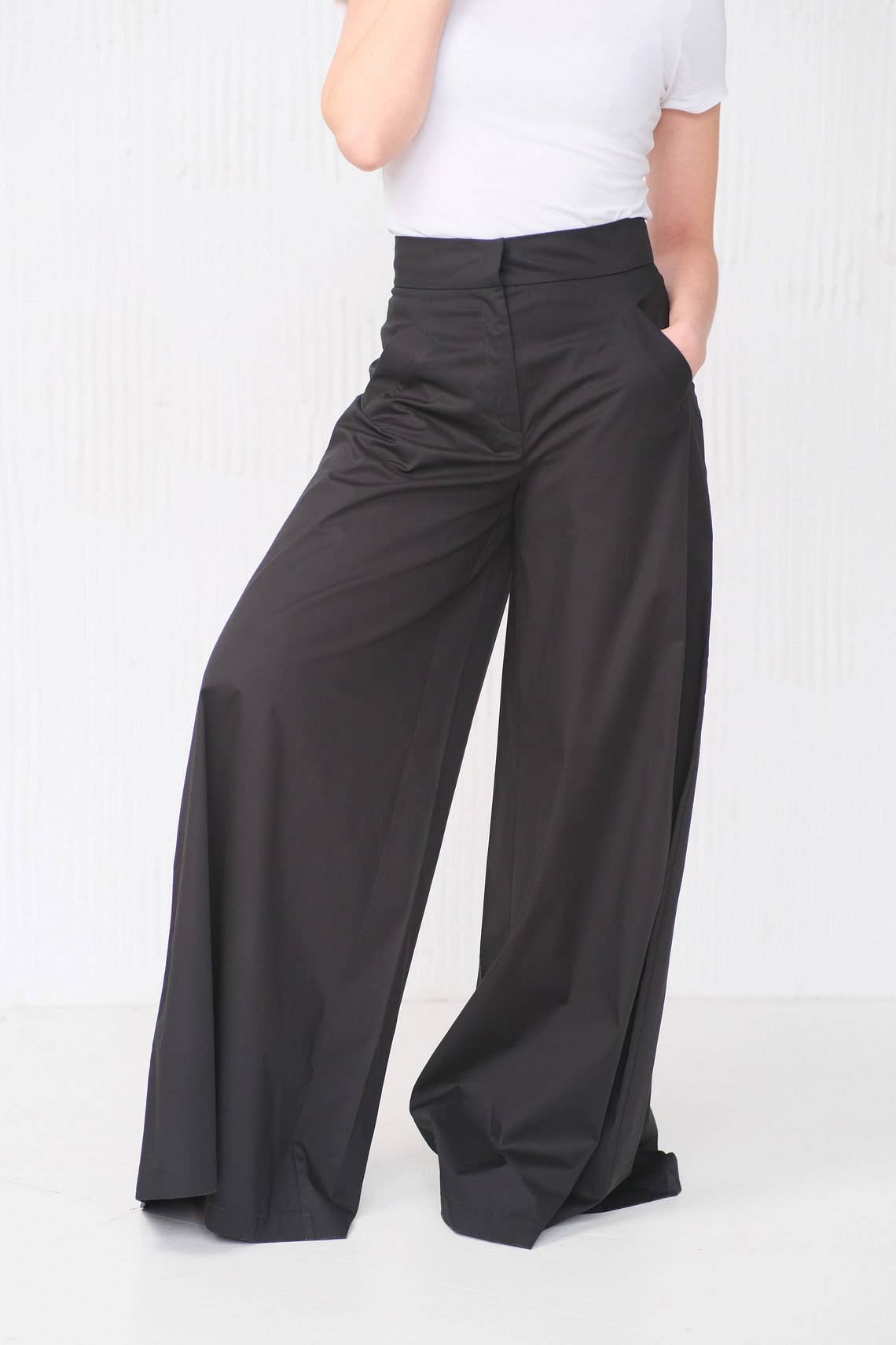 MERCES – wholesale Byxor - Dam – Svart Kjol Byxor Dam1