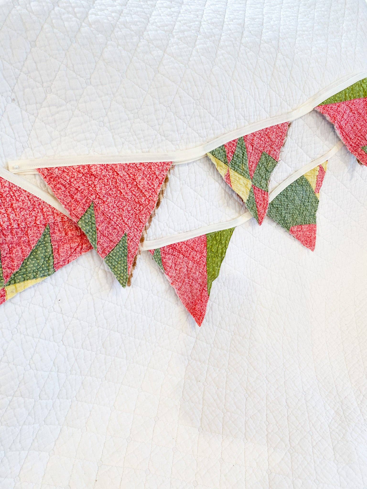 Dellwood Designs - Wholesale Bunting/Garland - Vintage Quilt Flag Garland - Assorted Quilts5