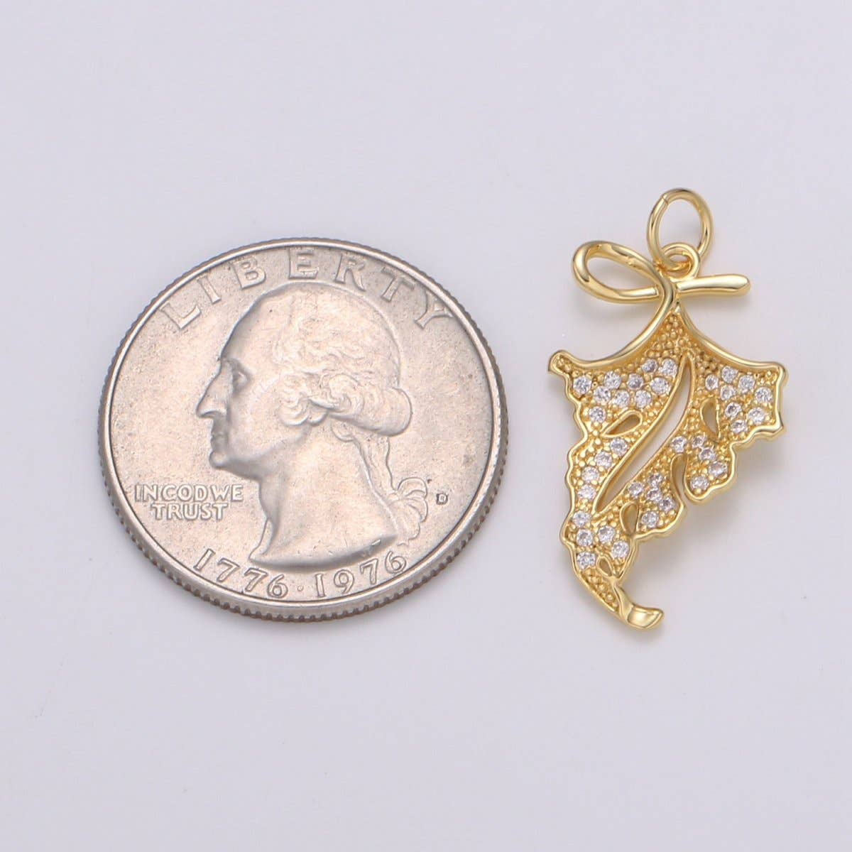 Aim Eternal - Wholesale Individual Charm/Pendant - 24K Gold Maple Leaf Charm Gold Maple Leaf Charm Cubic Maple Leaf Charm Nature or Forest Jewelry Inspired E-2081