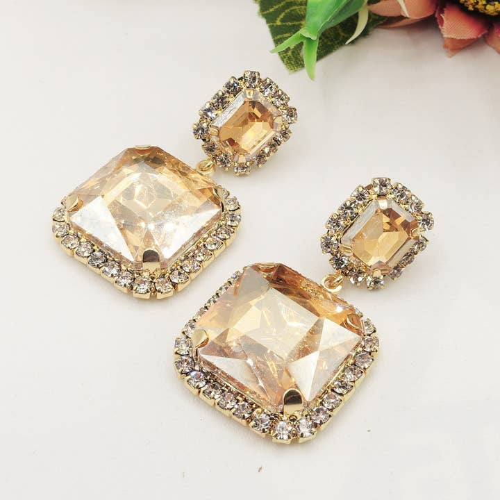 Daemon srls - Wholesale Dangle Earrings - ARIEL SQUARE - Orecchini pendenti con pietre sfaccettate e C9