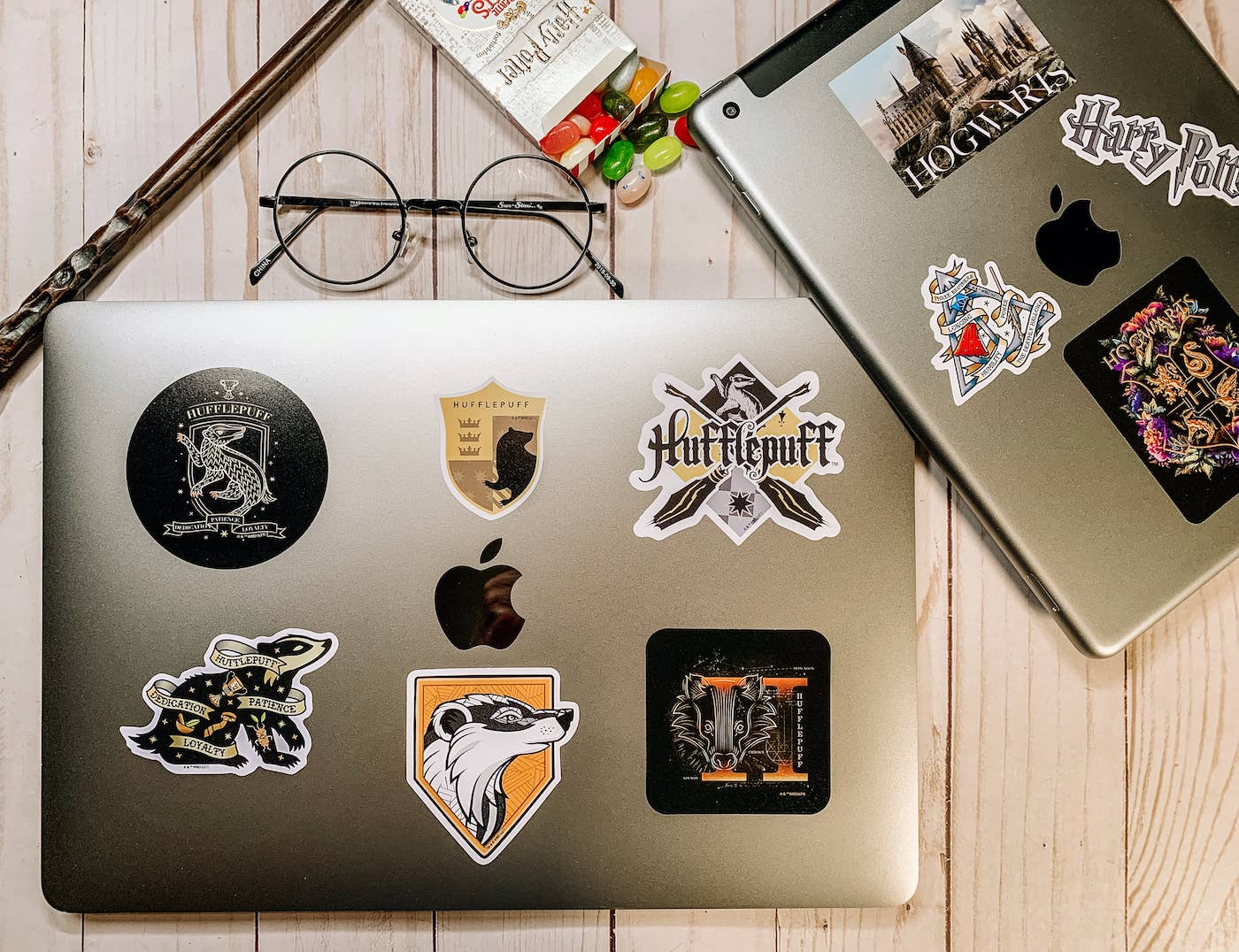 Conquest Journals - Wholesale Sticker - Harry Potter Hufflepuff Decals (60-Pack)2