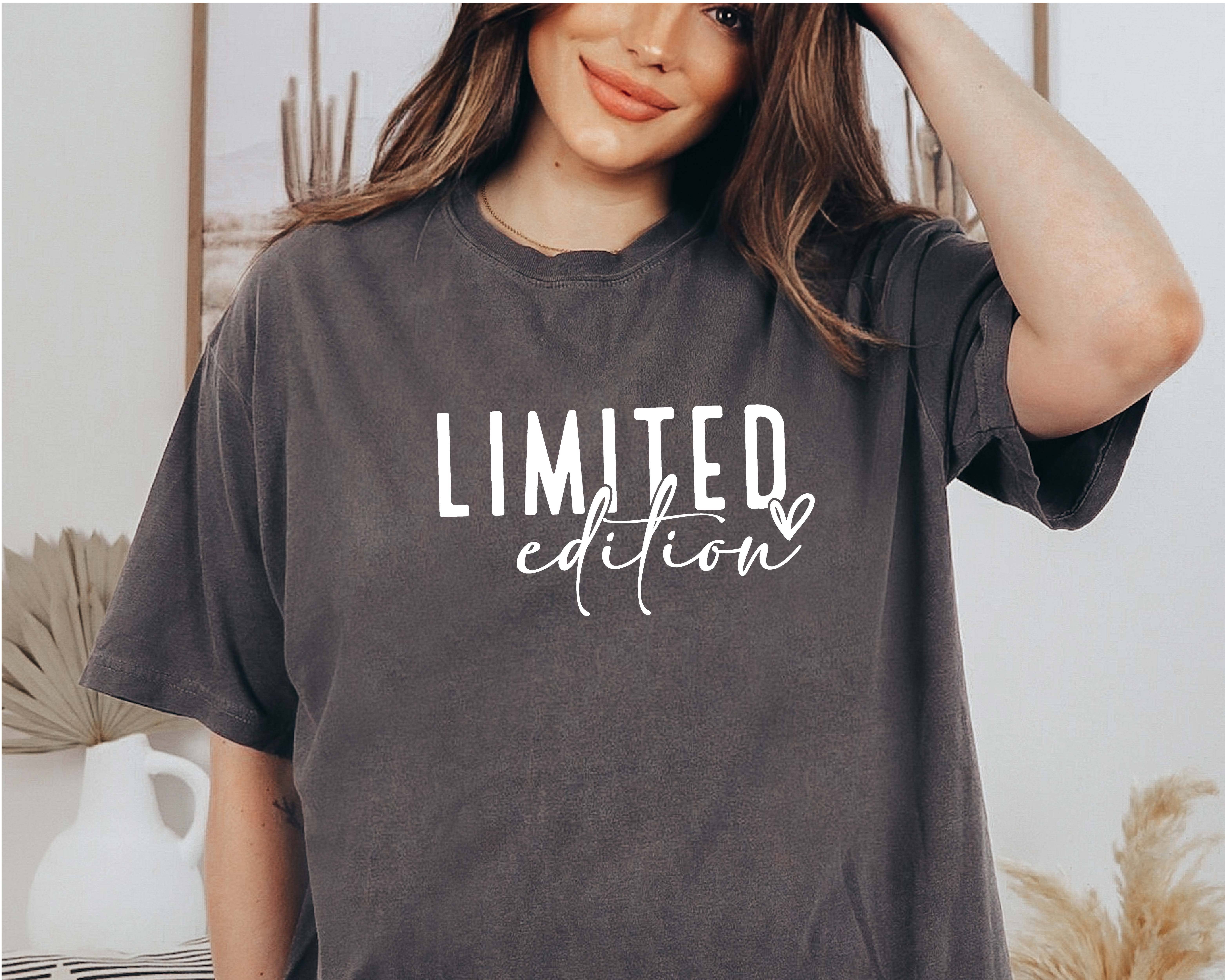 P E T I T R U E - Vendita all'ingrosso Maglietta serigrafata - Donna - T-shirt con citazione positiva in edizione limitata Motivational Saying Tee1