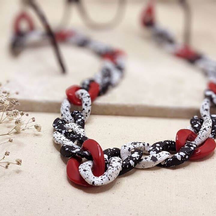 Kodes – wholesale Sunglasses/Glasses Strap - Unisex – Red,Black & White Chunky Acrylic Spectacles Glasses Chain