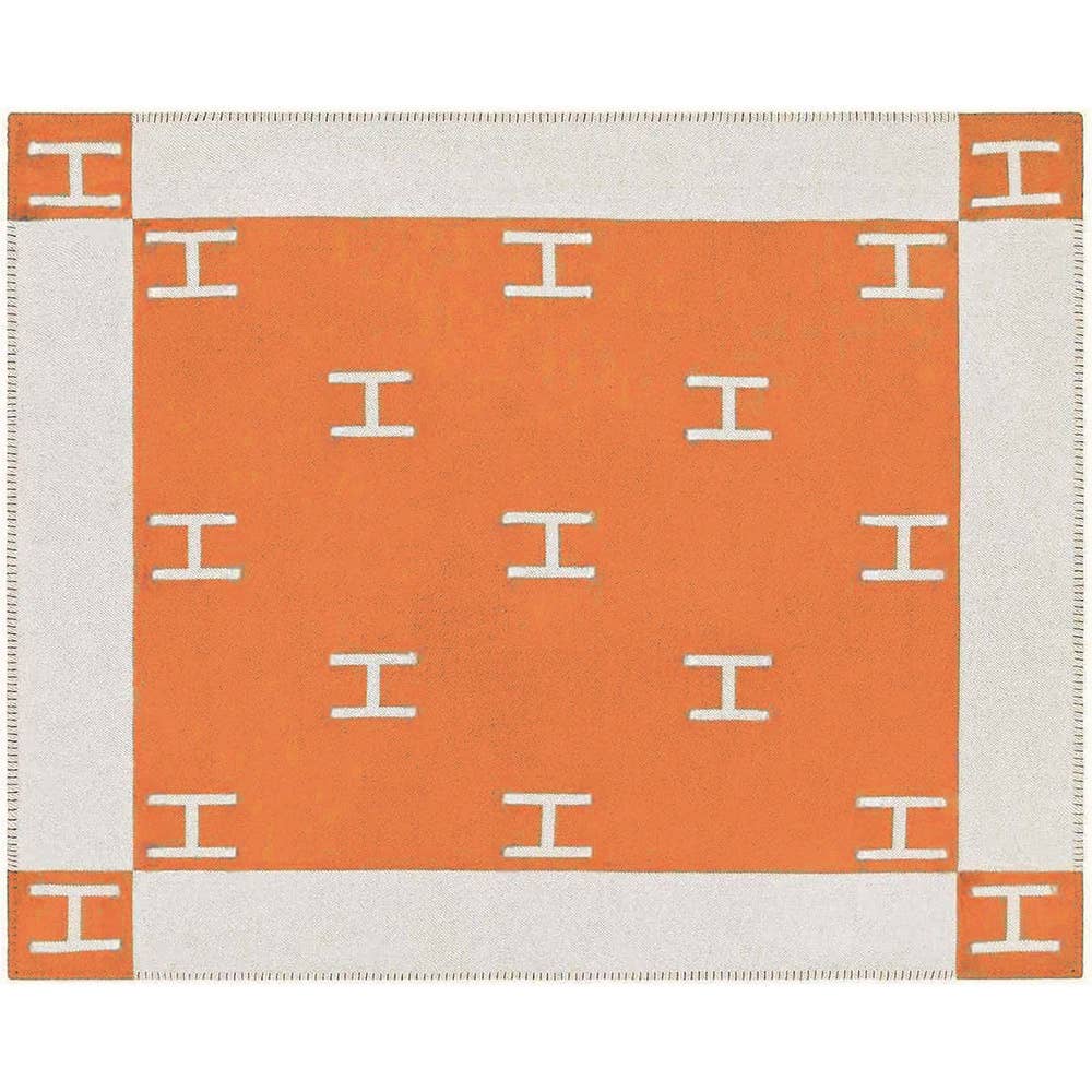 Sensibling Corp. - Wholesale Decoratiedeken - Monogrampatroon Omkeerbare Deken12