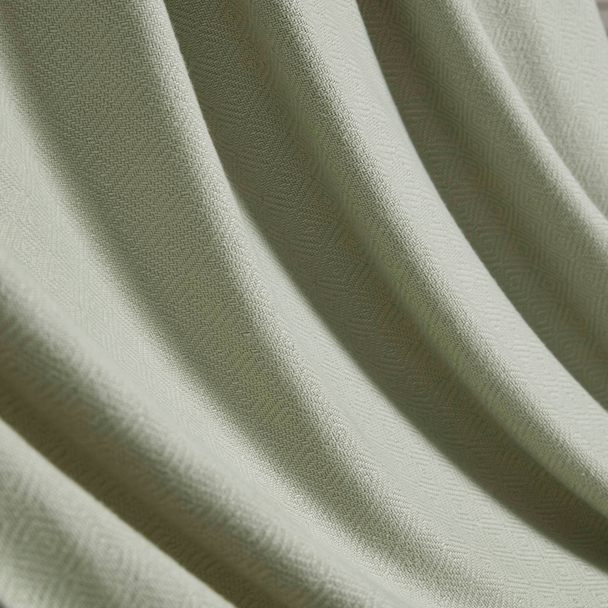 Olliix - Wholesale Bedding Blanket - Diamond Jacquard Soft Bamboo Cotton Blanket, Sage Green3