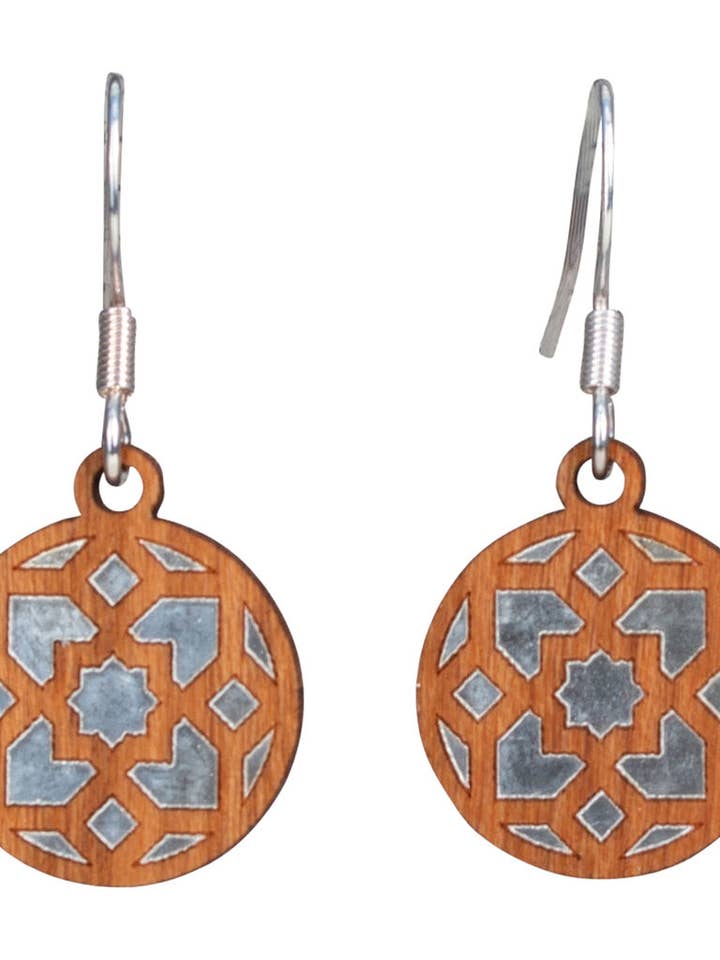 Pendiente de ramita de rosetón con acento de lámina de plata para venta al por mayor de Woodcutts Inc.