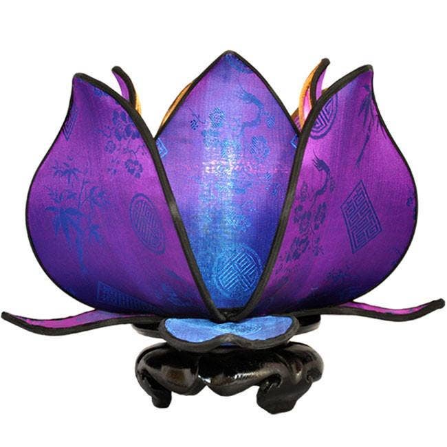 om gallery lotus lamp