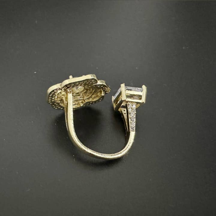 Ole - Wholesale Multi-Stone Ring - Floral Cubic Zirconia Rings R24943