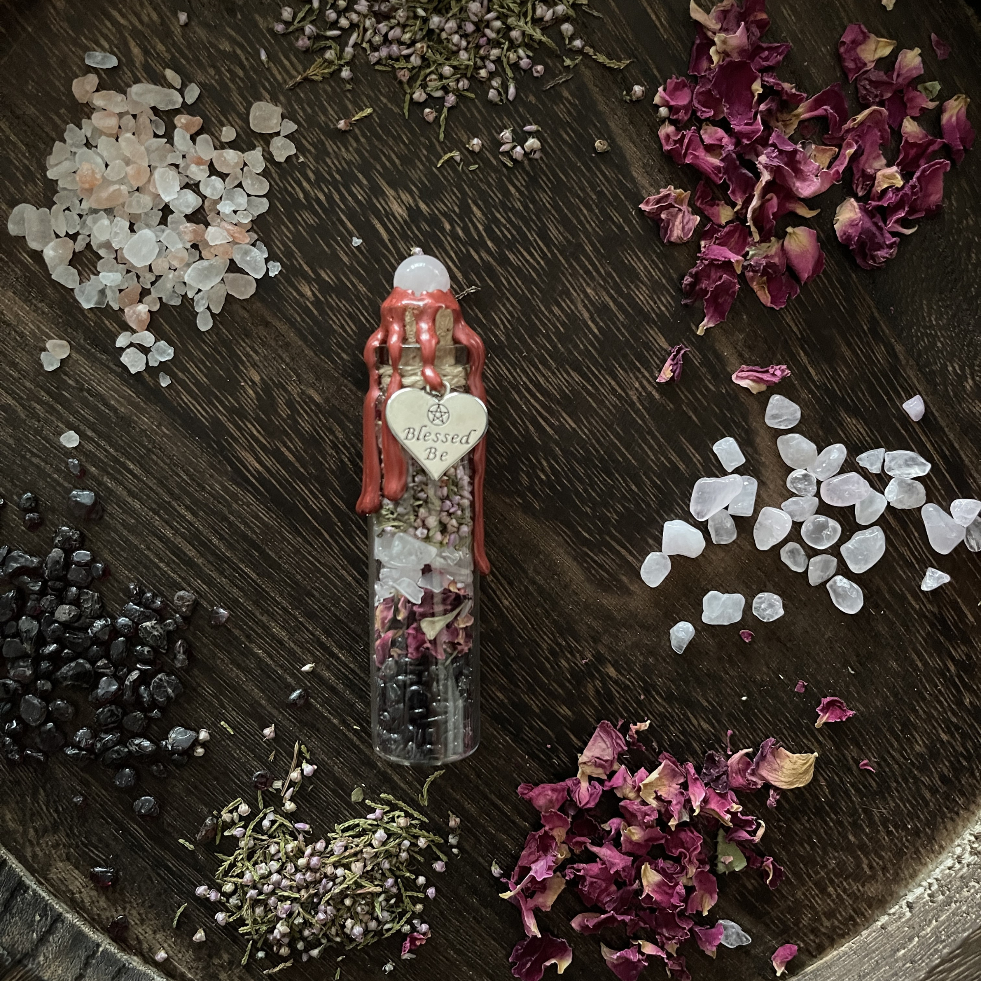 Moondust and Raven - Vendita all'ingrosso Attrezzatura per meditazione - Barattolo Incantesimo d’Amore per Sé, Barattolo Intenzionale, Bottiglia Stregata4