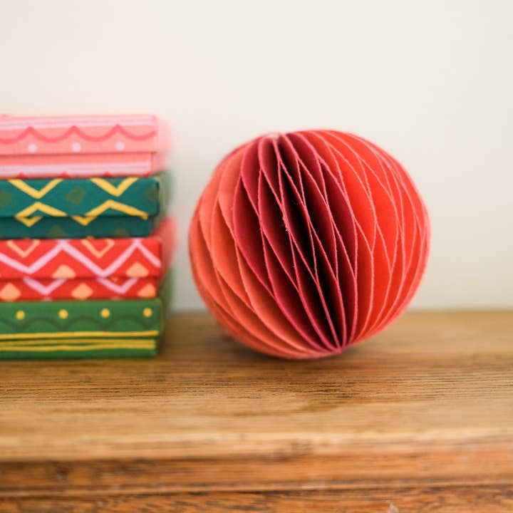 East End Press - Wholesale Ornament Set - Pink Baubles Honeycomb Set