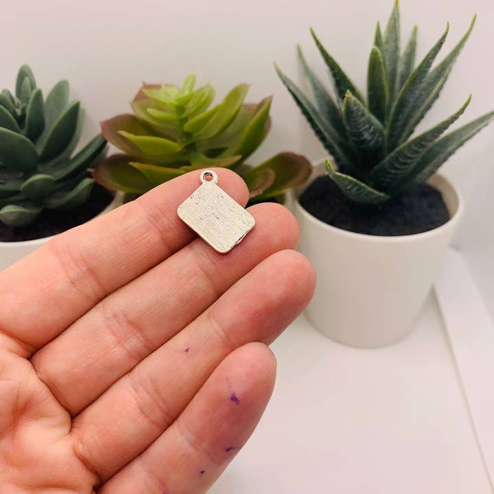 Guerrilla Charm - Wholesale Individual charm/pendant - Silver Tarot Card Fortune Teller charms, 18x14mm3