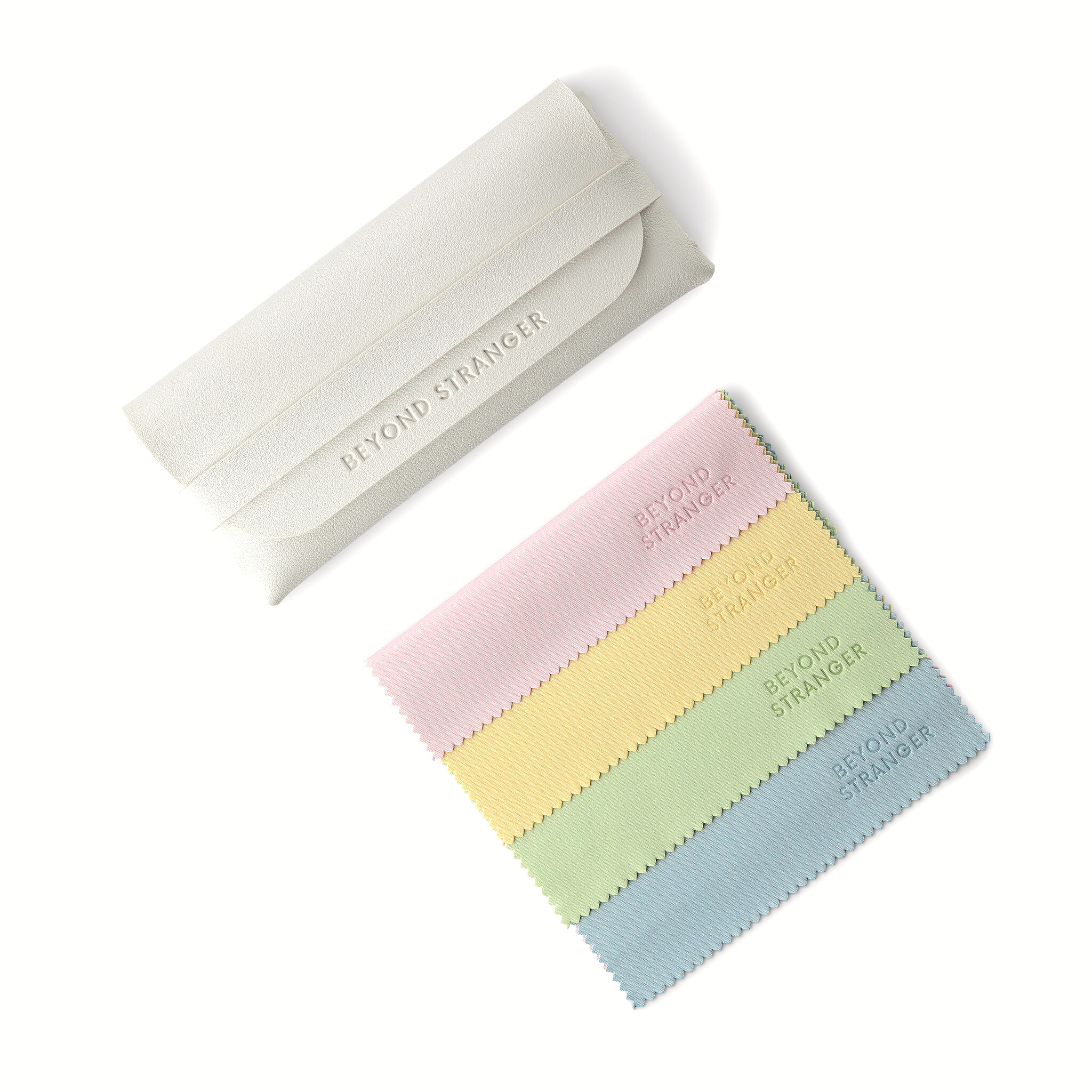 Beyond Stranger Studio - Vente Lunettes de soleil – femme - La Jennie - Noir4