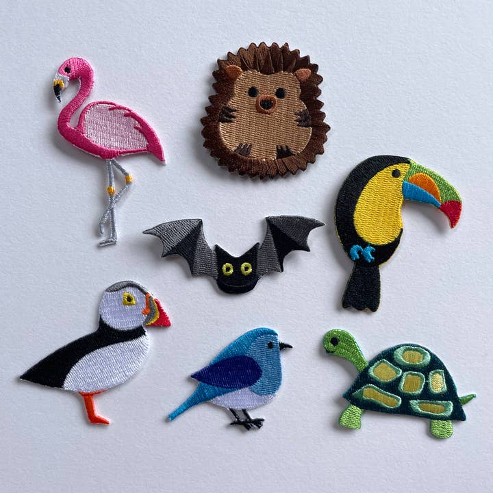 Chameleon & Co UK Ltd – wholesale Patch – Puffin Embroidered Iron-On Patch