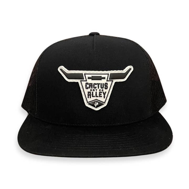 Casquette Snapback en Maille Noire Aztec Skull CA 6006 2024 pour la vente par Cactus Alley Hat Co.